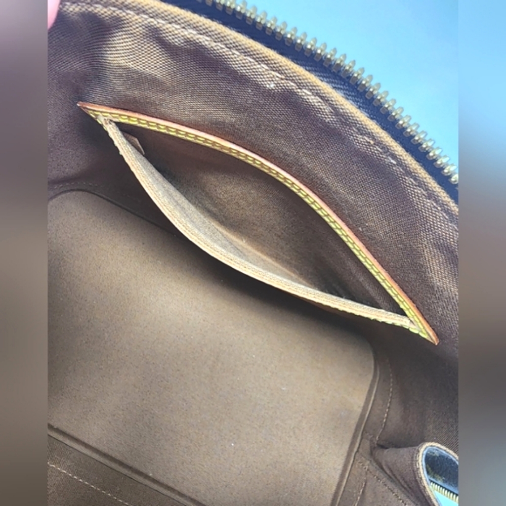 Louis Vuitton Alma PM - Picture 16 of 16